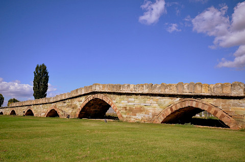 stone bridge vushtrri ura e gurit