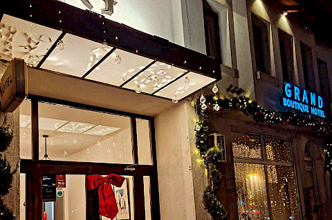 Grand Boutique Hotel