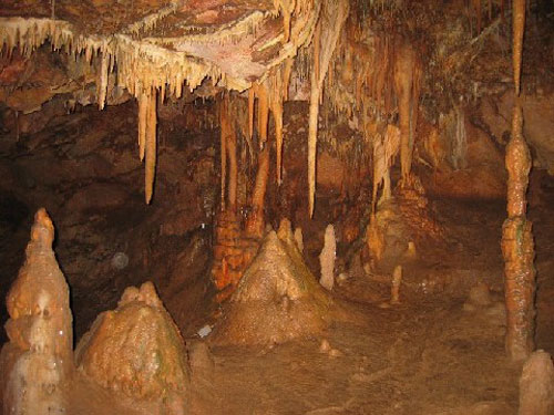 Marble Cave / Shpella e Gadimes
